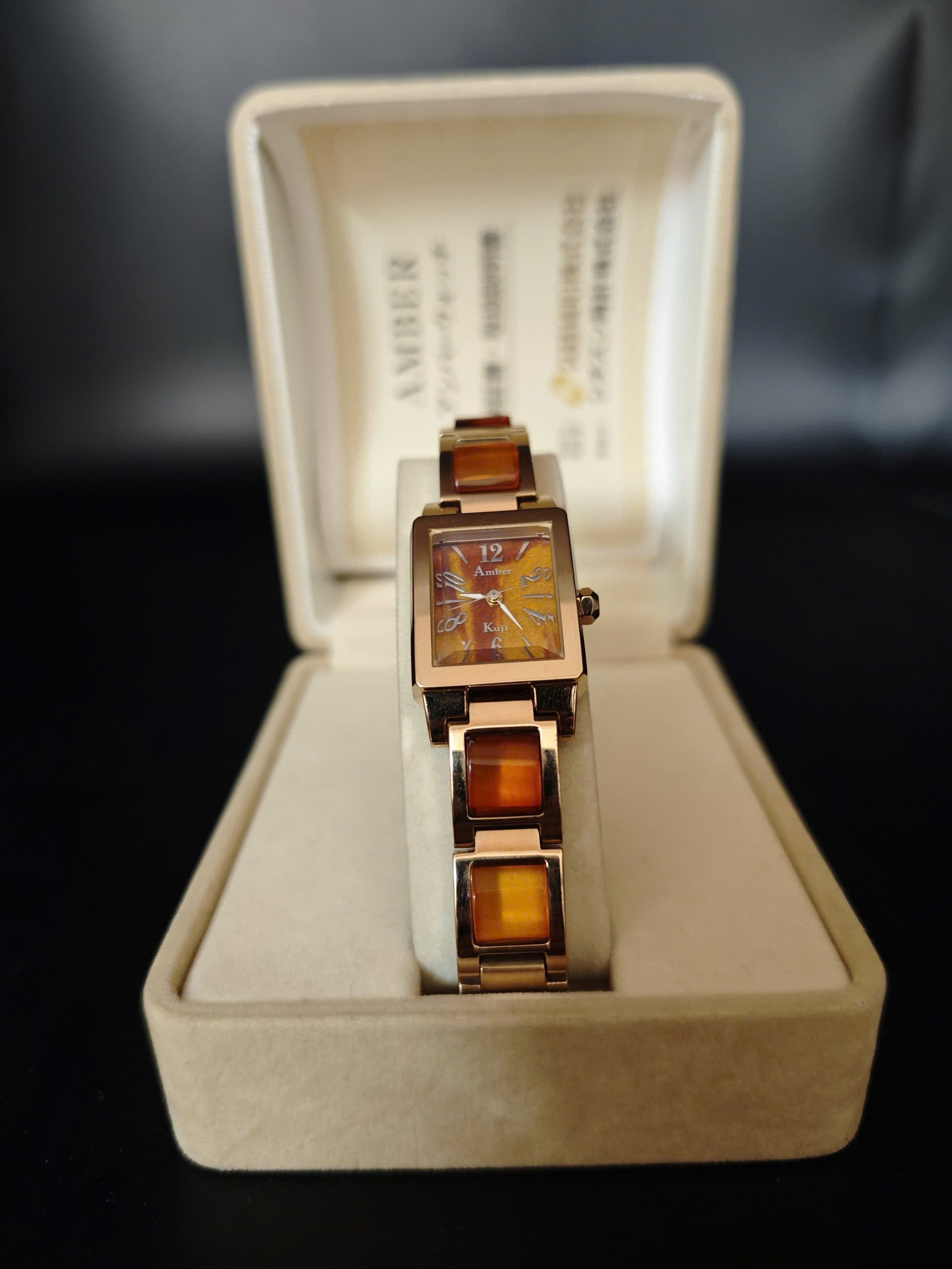 ĐỒNG HỒ HỔ PHÁCH KUJI
